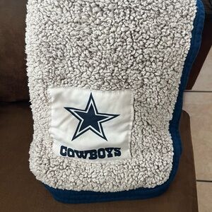 Dallas Cowboys Sherpa Blanket